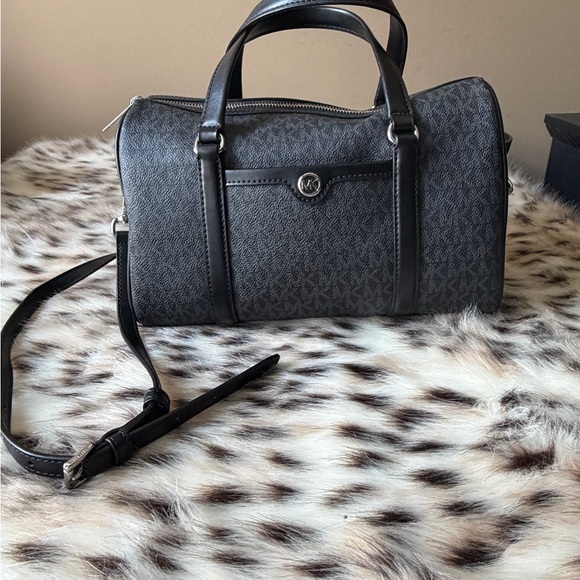 Michael Kors Black and Grey Satchel - Picture 2 of 16